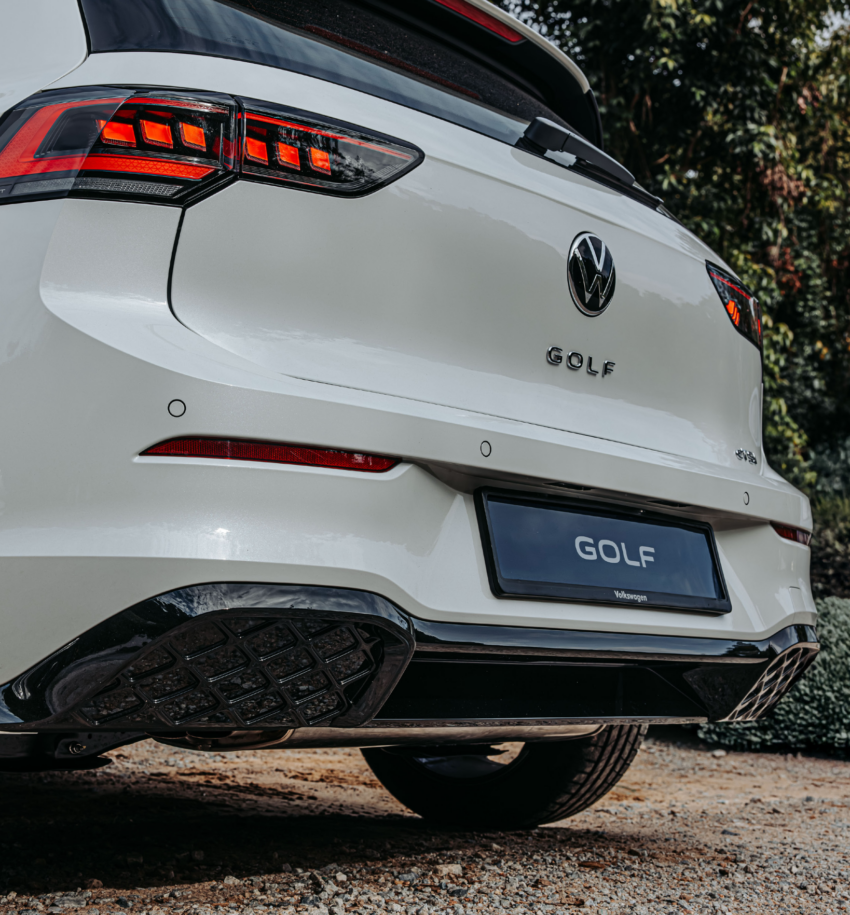 Volkswagen Golf Mk8.5 1.5 eTSI R-Line now in Malaysia – RM185,990, first 50 early birds get RM6k off 2037640